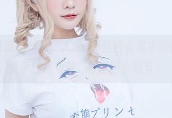 除了咳咳的婚纱，Azami私拍合集中的蕾姆，似乎还藏着些…有趣的小细节。
