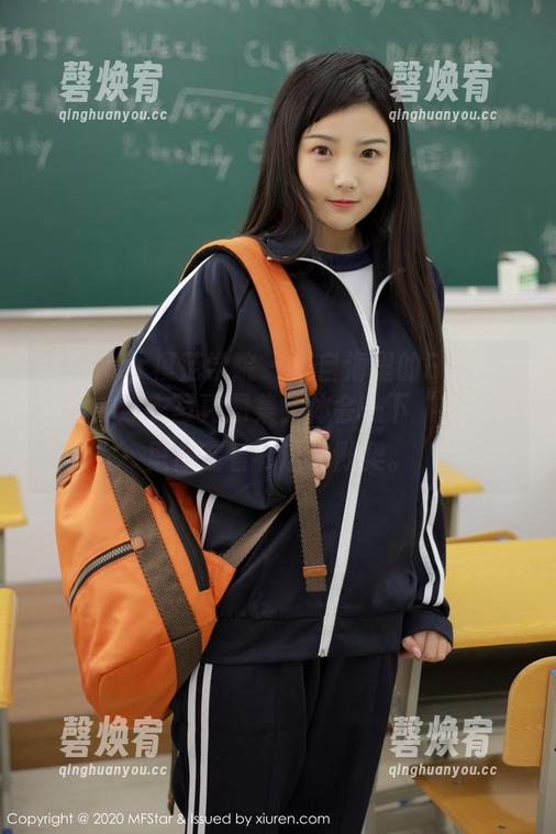 MFStar模范学院 - 来自海里的Ellie艾栗栗：泳衣写真图集，体会一下“我在水里你在看”这种默契。