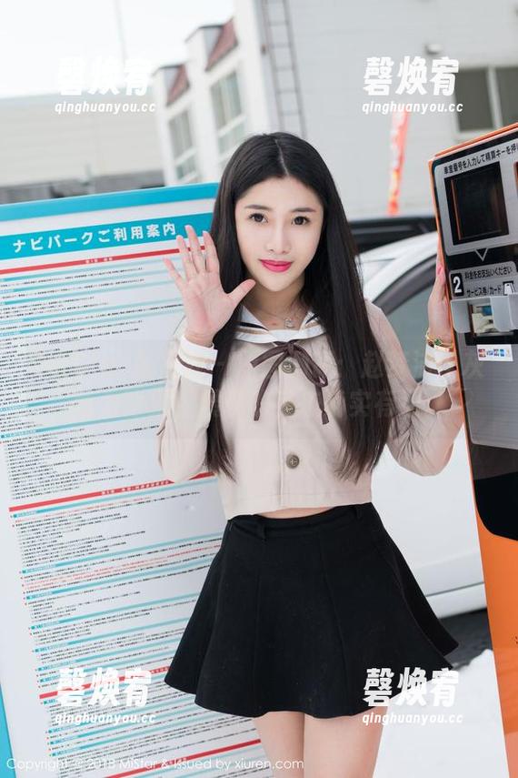 MiStar魅妍社-赵梦洁 MiStar魅妍社 - 原图测评:赵梦洁以灰丝为背景,展现的姿态确实有趣。