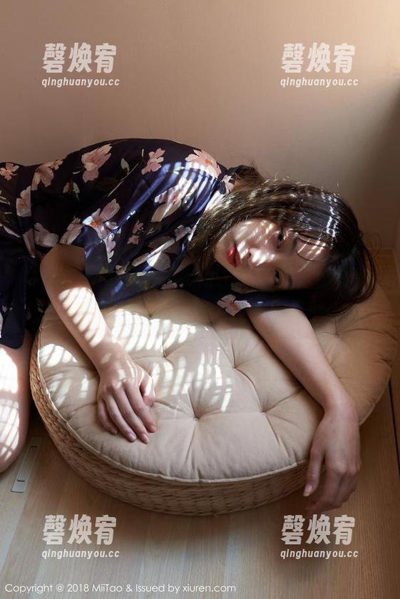 MiiTao蜜桃社 - 沐子熙V图集，体操服里藏着的不只是曲线，还有那份慵懒。