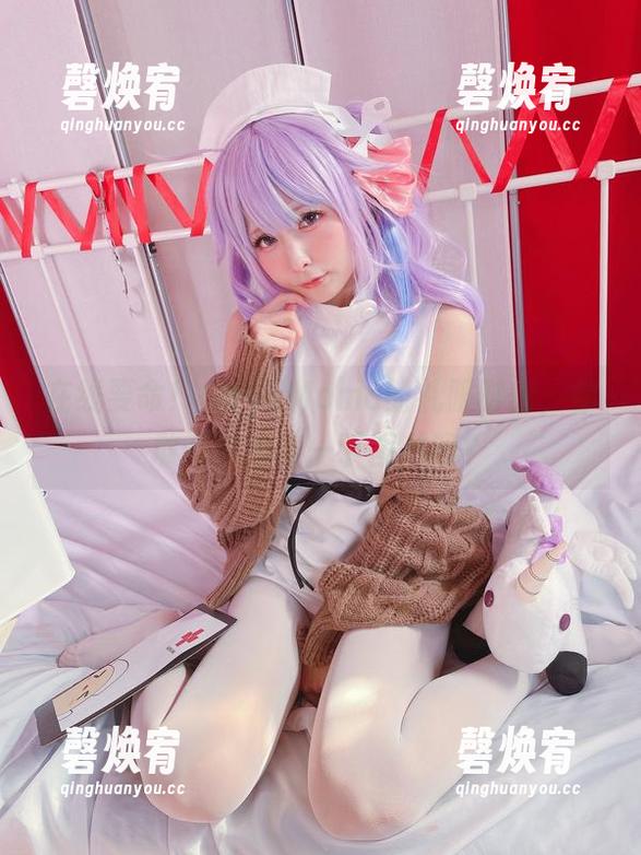 在线要命！SayoMomo的礼服时刻，你敢不去点击一下图片吗？