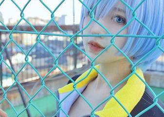 Shika小鹿鹿的制服作品：看她如何把平常穿搭变成一场时尚秀