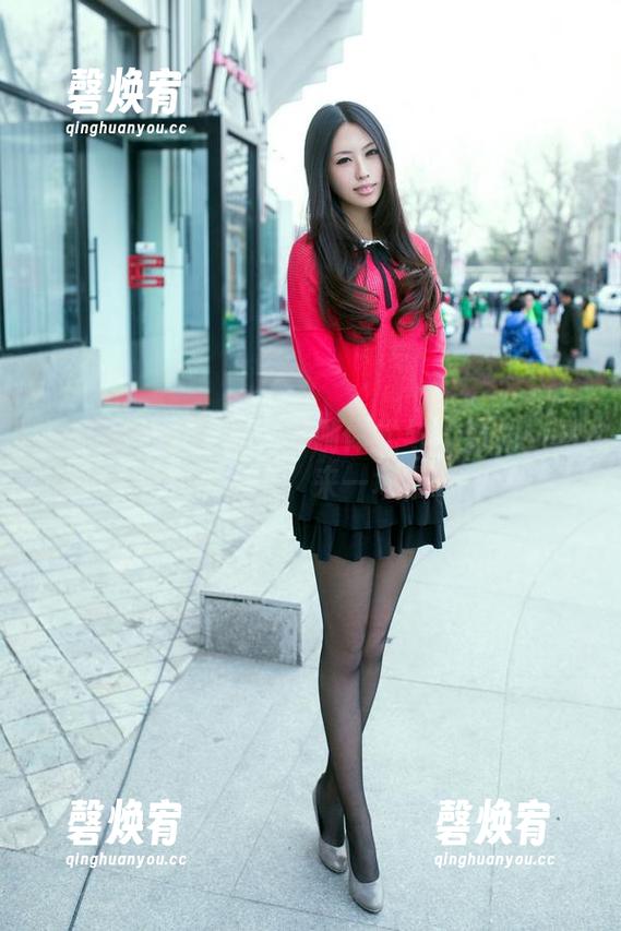 TuiGirl推女郎 - 瑜伽体式与柔韧性：夏婉婉的高清写真集，来一场慢吞吞的欣赏