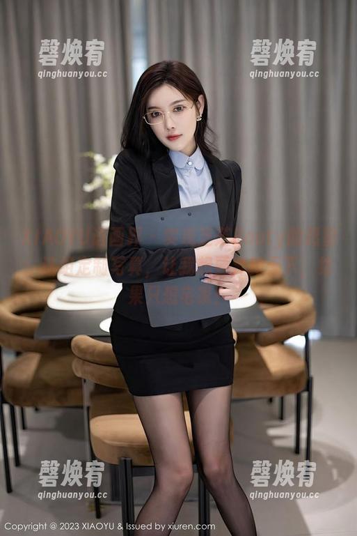 XIAOYU语画界 - 实现芝芝Booty的愿望：这组定制写真，让我想要奔跑天下，结果只想宅家！