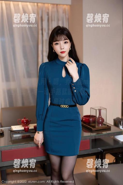 Xiuren秀人网 - 啊，乔漫妮mina兔女郎在这里，动一动手指就能下载她的写真集！很过瘾哦