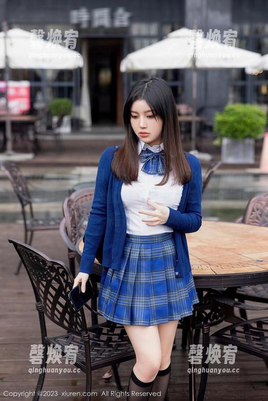 Xiuren秀人网 - 让人偷偷心动：朱可儿高跟鞋图册，她的每双鞋都是神奇的“增高剂”！