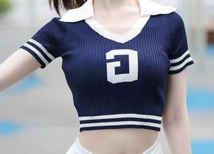 Xiuren秀人网 – 陈梵妮Fanny的时尚连衣裙合集：每次更新都是一次穿搭的心理战！