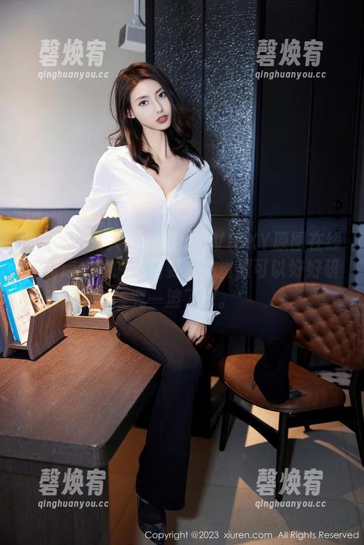 Xiuren秀人网-陈雅漫VICKY Xiuren秀人网 - 陈雅漫VICKY原图在线,死库水下的灵动姿态,资源可以好好研究一波了吧。