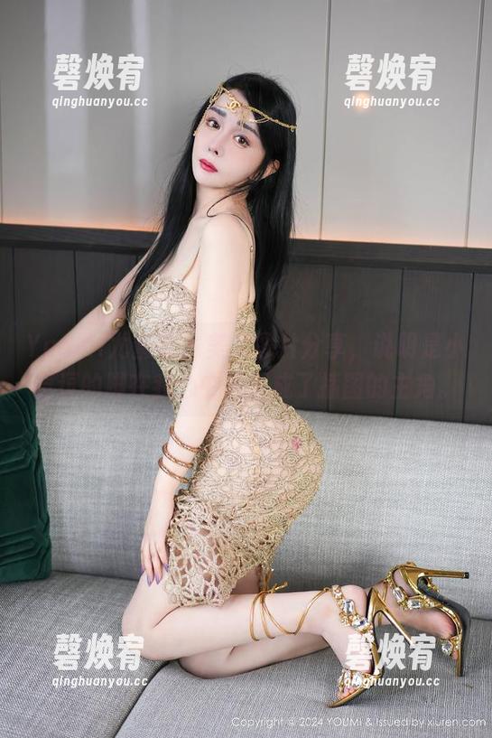 YouMi尤蜜荟 - 美足图片分享，说明是小逗逗的脚在我心中竟然成了插图的主角。