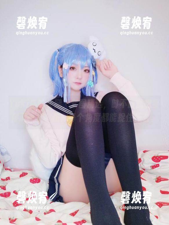 Yuki亭的长腿，套图精选，时不时就想要停下一下，仿似每个角度都能捉住什么。