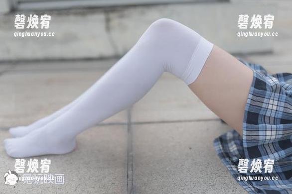 看！兔玩映画助手合集里的壁纸，一言不合就想换桌面
