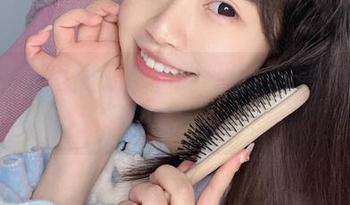 要看千反田鹿子秘书的私房图集？注意，别想跑！
