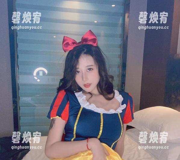 奈汐酱Nice的旅拍全集，下载要不要带上放大镜一探究竟？