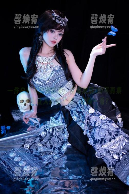 一件白衬衫能做的事，星黛鹿鹿i的写真集分享竟让人捉摸不透，值得一看？