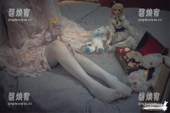 最新图包：木花琳琳是勇者的礼服秀，真让人一言难尽啊…