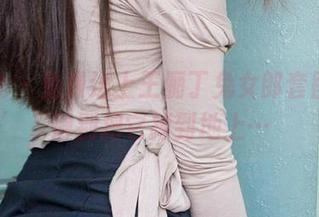 爱尤物 – 免费送上王俪丁兔女郎套图，记得别把它掉到地上…