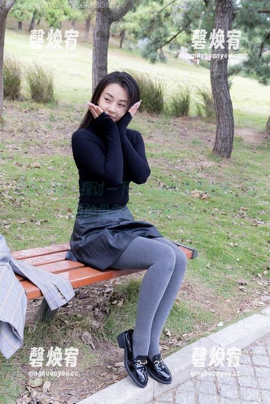 物恋传媒 - 探讨一下elise的美足合集，免费的但你会停留很久！