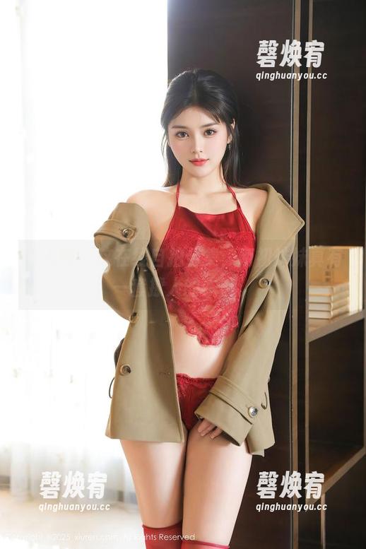 秀人网 - 这在线自拍合集，南初妹妹真有一套撩人的本事。