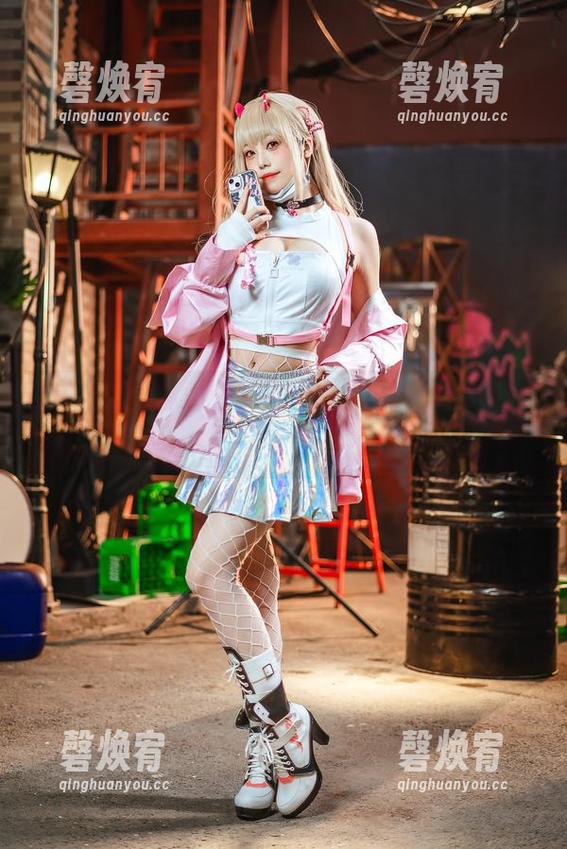 从没见过的运动服妹妹，还有蜜汁猫裘，一键免费下载就走