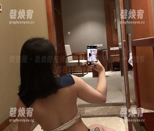 微密圈 - 詹詹的在线连衣裙：原图中的每一个细节都在诉说什么…